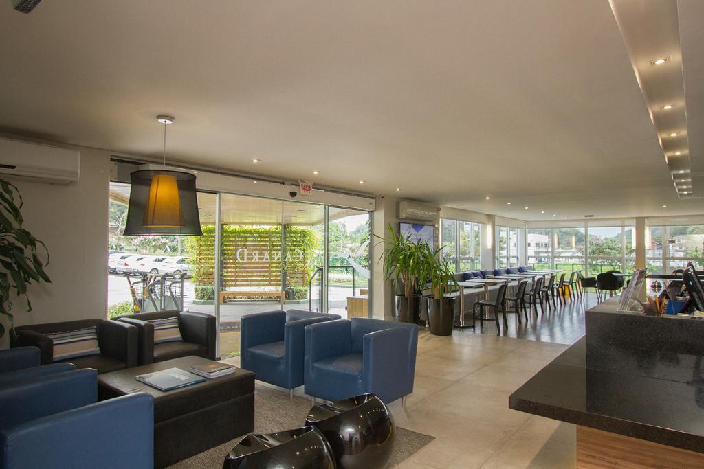 Le Canard Joinville Exterior photo