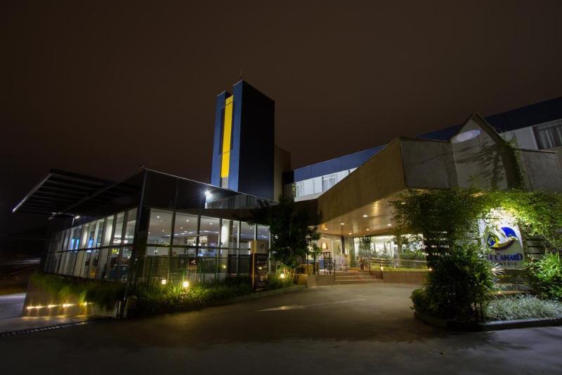 Le Canard Joinville Exterior photo