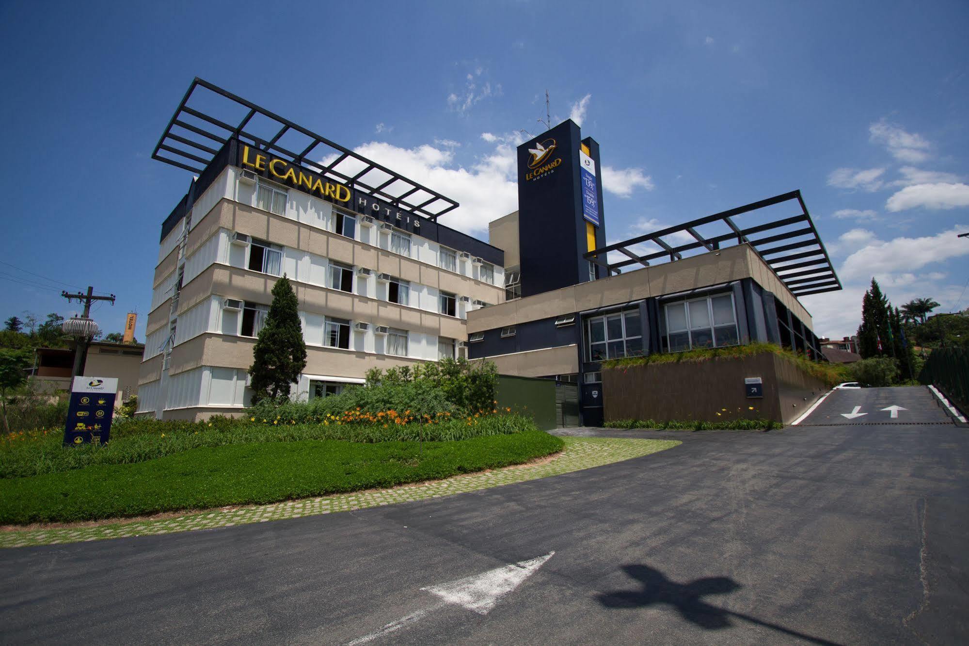 Le Canard Joinville Exterior photo