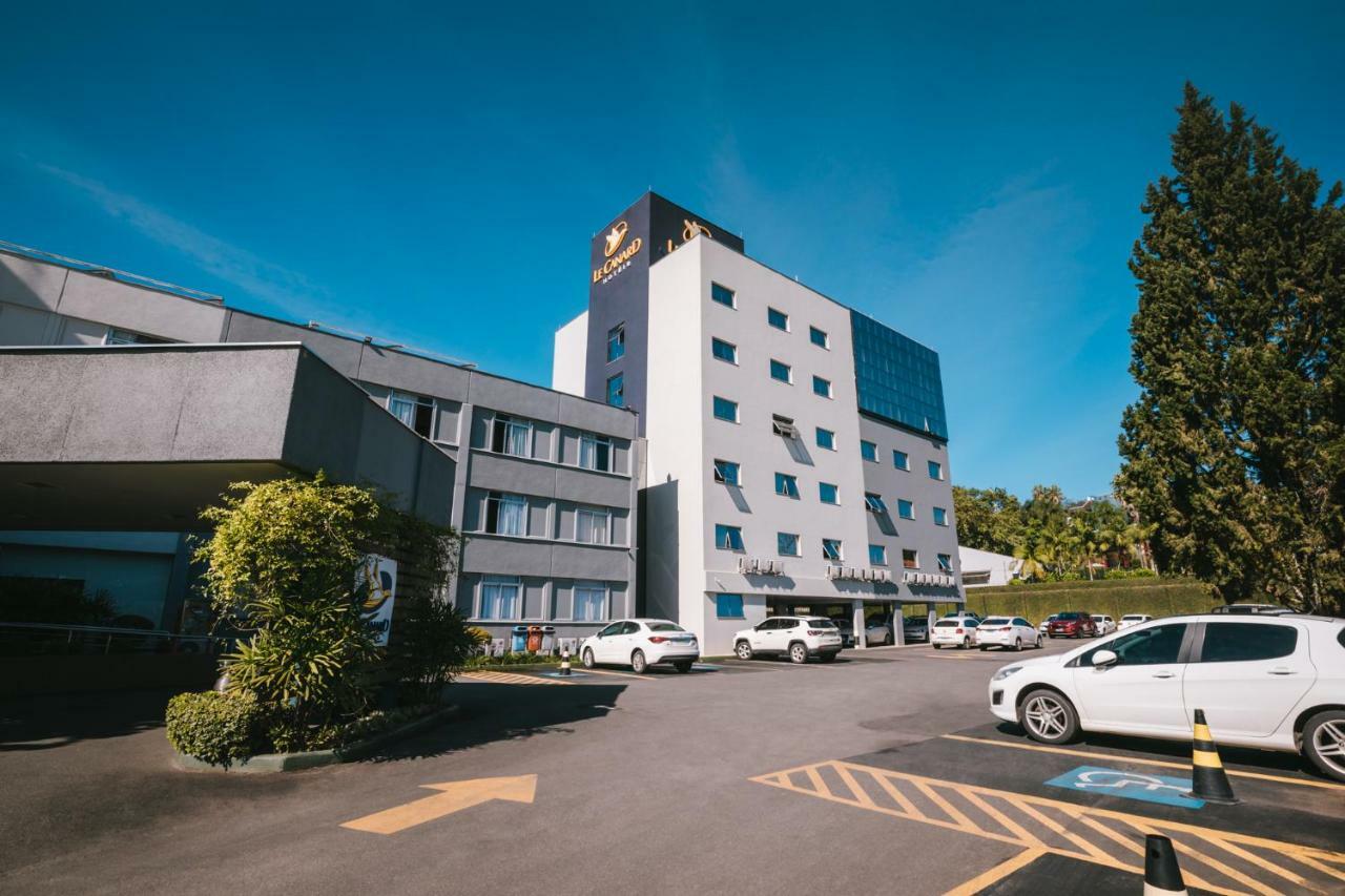 Le Canard Joinville Exterior photo
